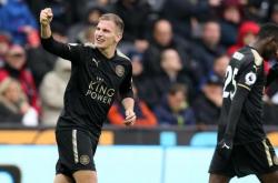 开云官网-包含汉诺威球队近期状态回暖，球员信心高昂的词条