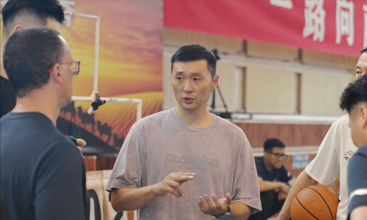 教练对球员在场上表现逐一评价