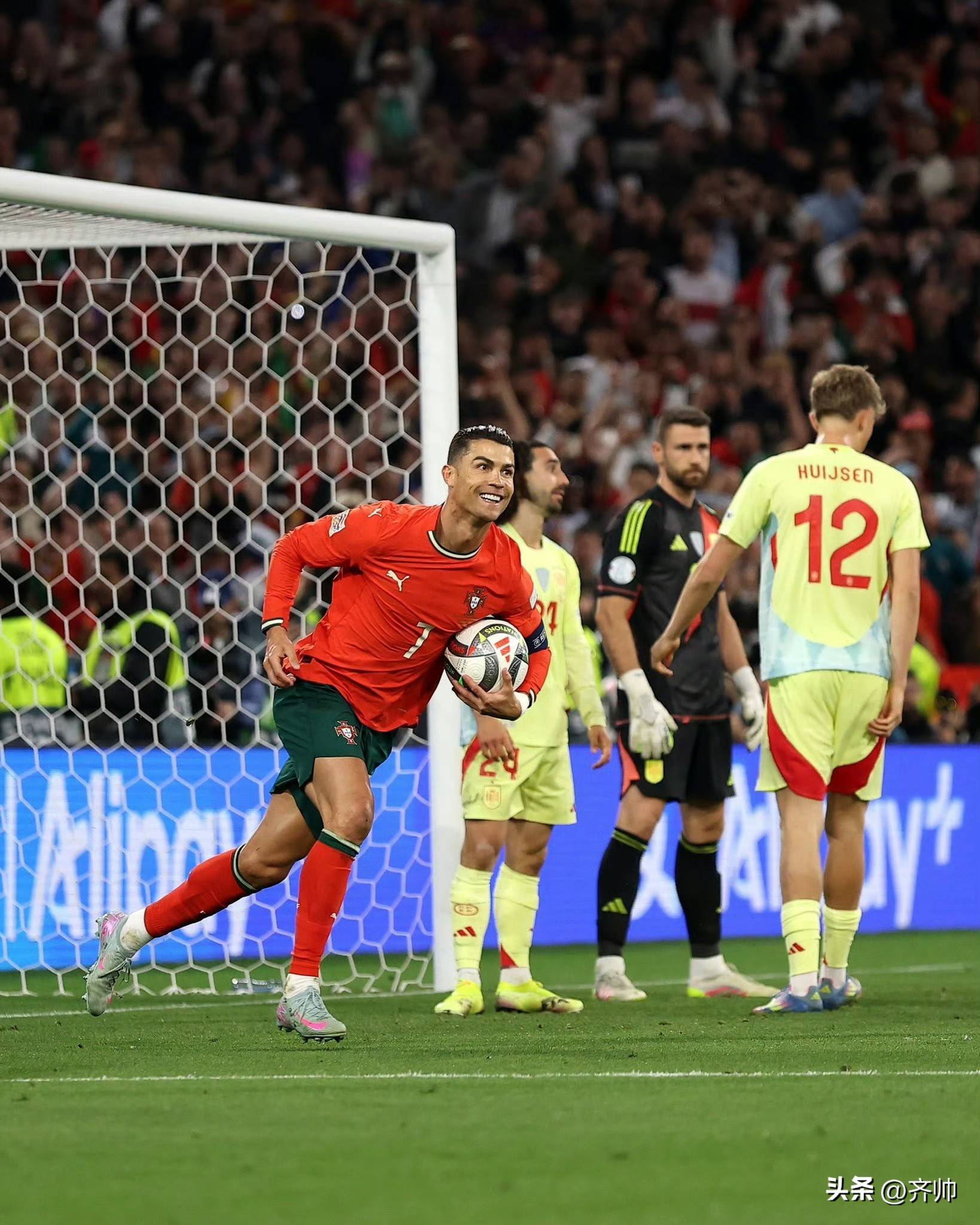 西班牙队在欧国联赛中打破记录夺冠