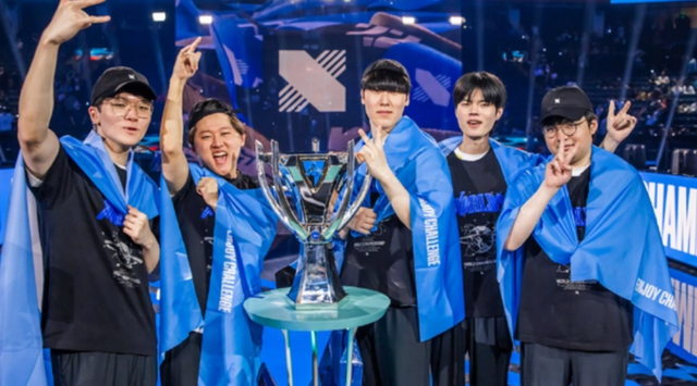 RNG横扫KT,Deft团战一打五全球总决赛3:1(东京) RNG横扫KT,Deft团战一打五全球总决赛3:1(东京)