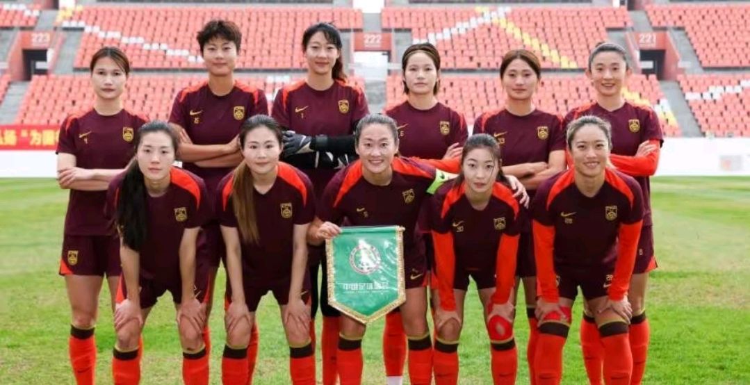 加拿大队在联合女足联赛中取得胜利 加拿大队在联合女足联赛中取得胜利