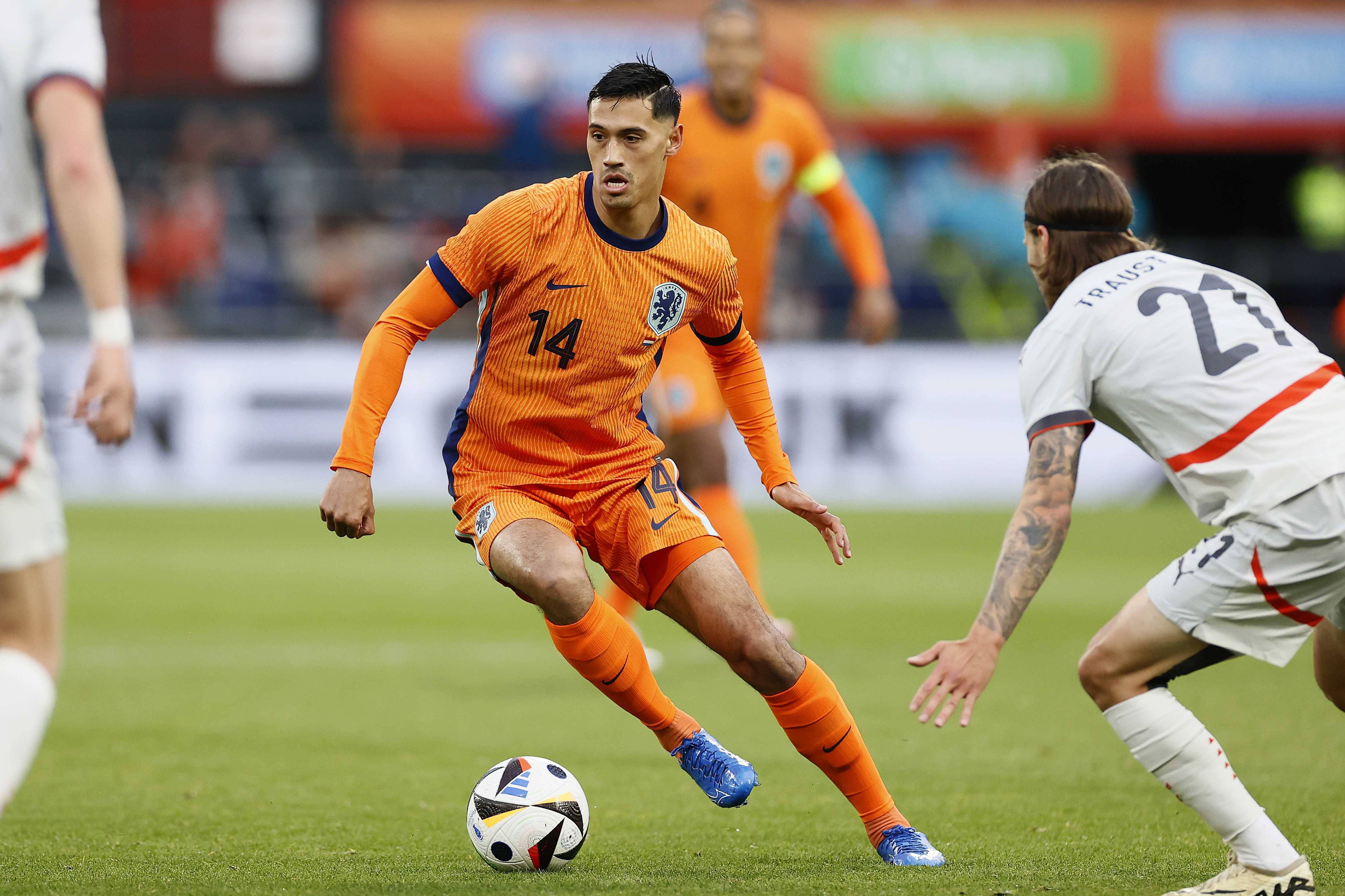 荷兰球队备战欧洲国家联赛下一场比赛 荷兰球队备战欧洲国家联赛下一场比赛