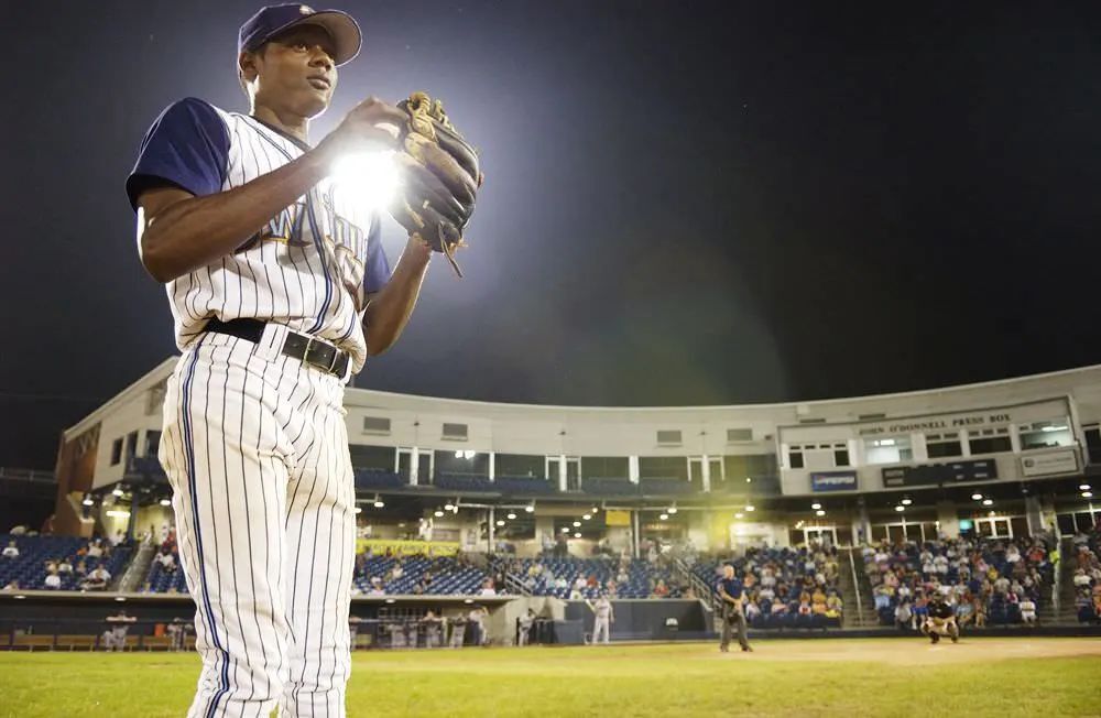 棒球迎来宿敌之战，恩怨再续的简单介绍