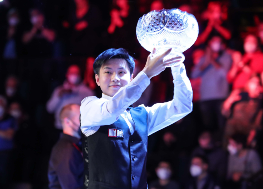 惊天逆转！滚球预测战队挺进四强的简单介绍