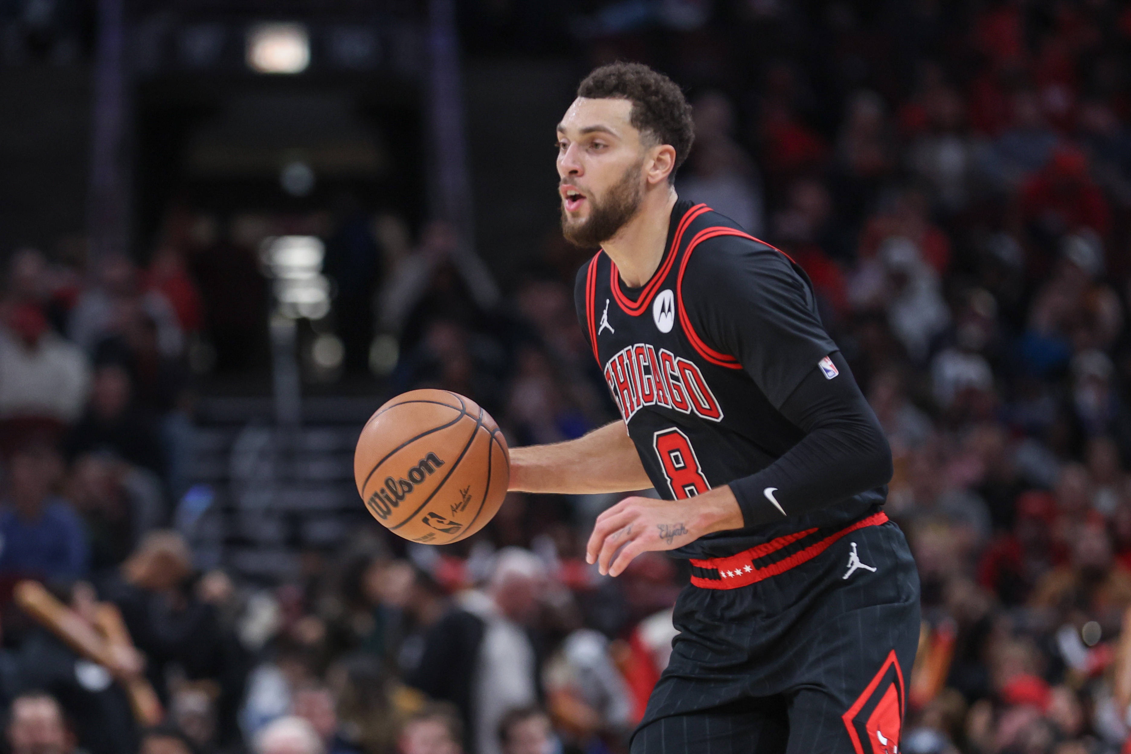 包含公牛绝杀山东队,拉文点燃赛场的词条 包含公牛绝杀山东队,拉文点燃赛场的词条