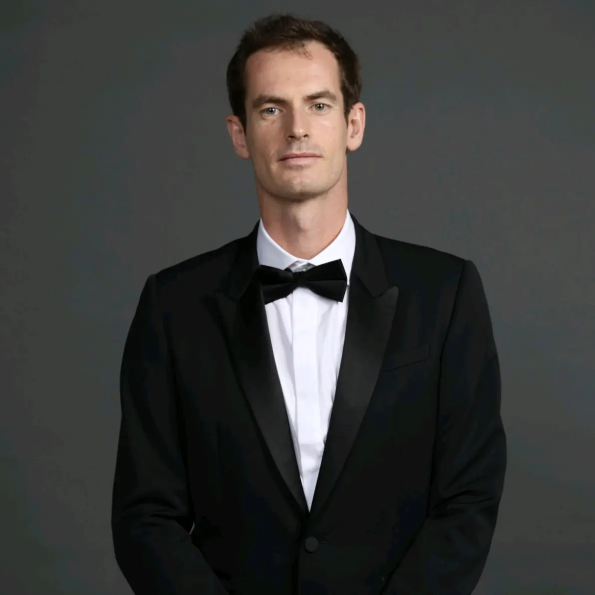 拉沃尔杯险胜年终总决赛，鲁德带队取胜